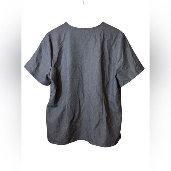 FIGS scrub top shorter grey XL - Picture 2 of 4